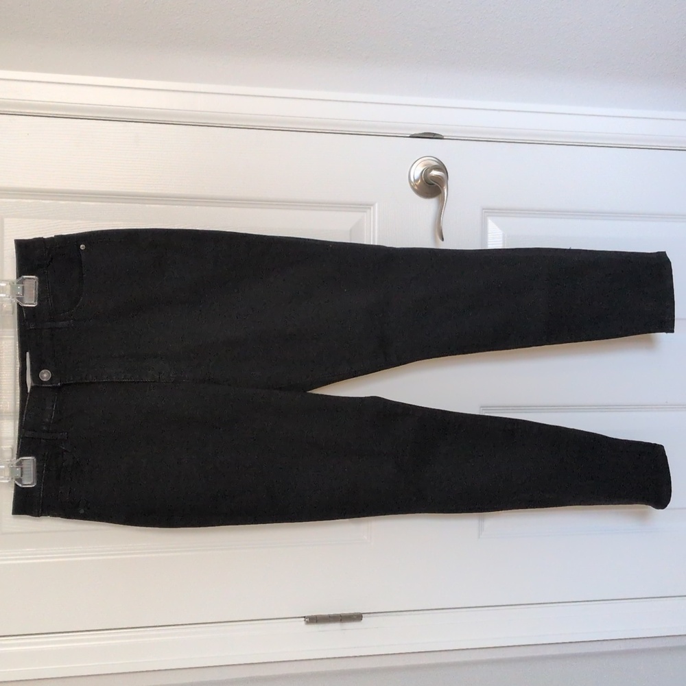 Social Standard By Sanctuary Black High Rise Skinny Jeans - 12/31